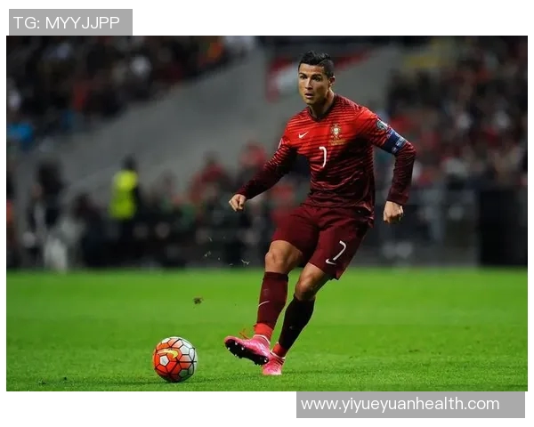 全球足球史上表现最差的十大球星排行榜揭秘