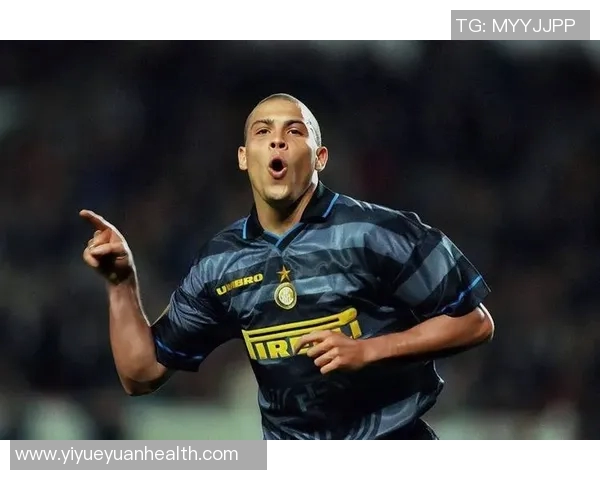 足球历史的传奇巨星:探讨最伟大球员的成就与影响力 足球历史的传奇巨星:探讨最伟大球员的成就与影响力