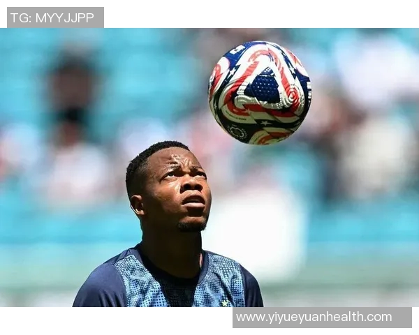 足球明星昂的成长之路与职业生涯揭秘 他的传奇故事与全球影响力